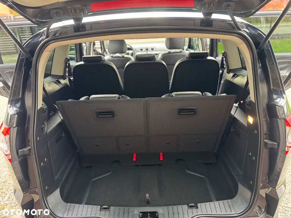 Ford S-Max 2.0 TDCi DPF Titanium X - 28