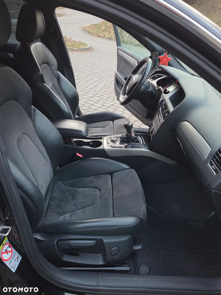 Audi A4 Avant 2.0 TDI DPF Ambiente - 15