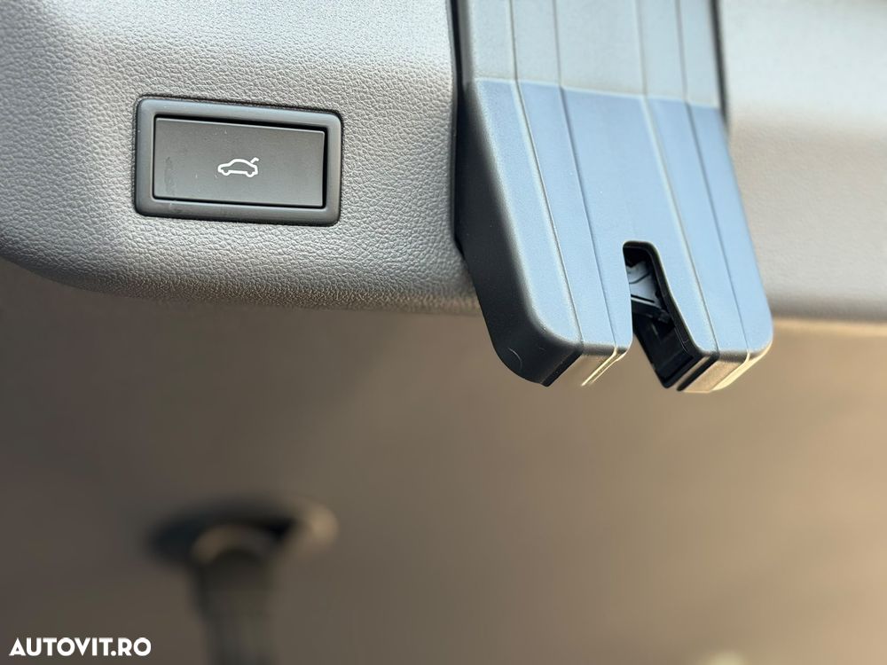 Volkswagen Multivan L 2.0 TDI DSG 110KW Style - 25