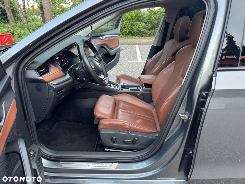 Skoda Octavia 2.0 TDI Essence DSG - 23
