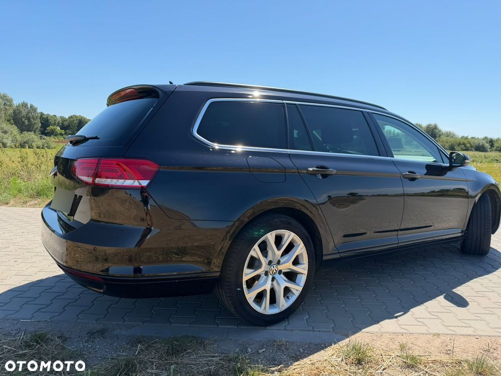 Volkswagen Passat 2.0 TDI SCR Comfortline - 15