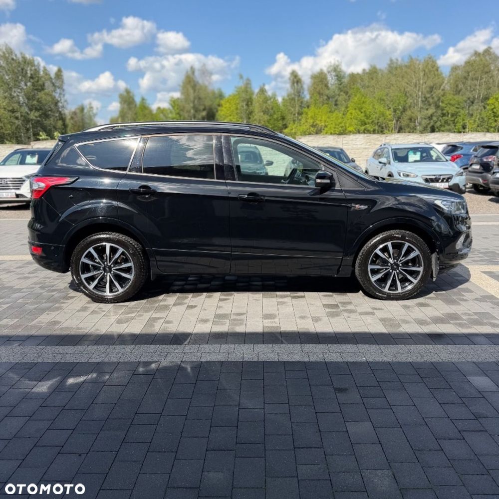Ford Kuga - 13