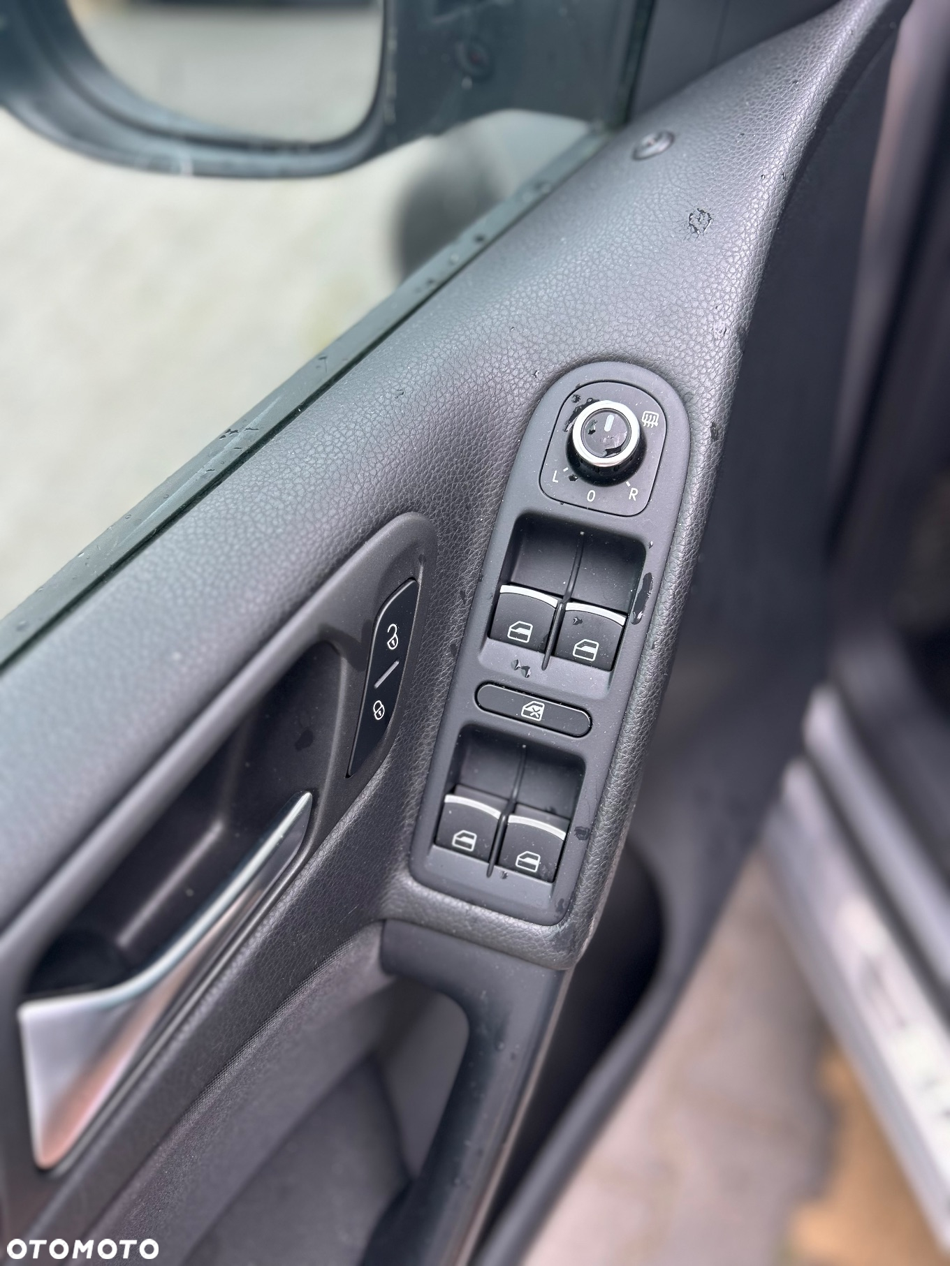 Volkswagen Golf 2.0 TDI DPF BlueMotion Technology Style - 12