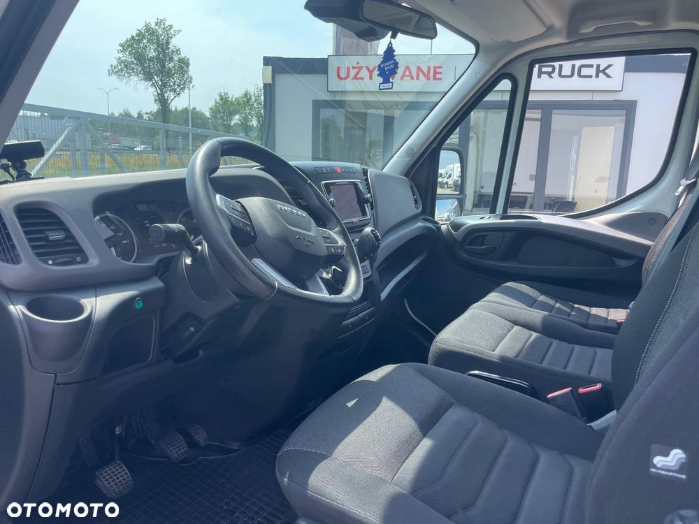 Iveco 50C18 Chłodnia 8EP Winda 1000kg - 12