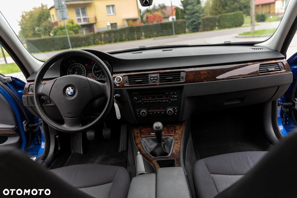 BMW Seria 3 ver-1-5-tsi-opf-fr - 38