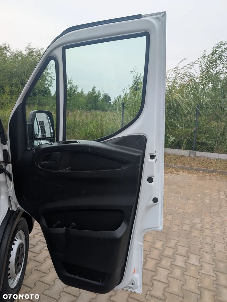 Iveco Daily Maxi Long - 8
