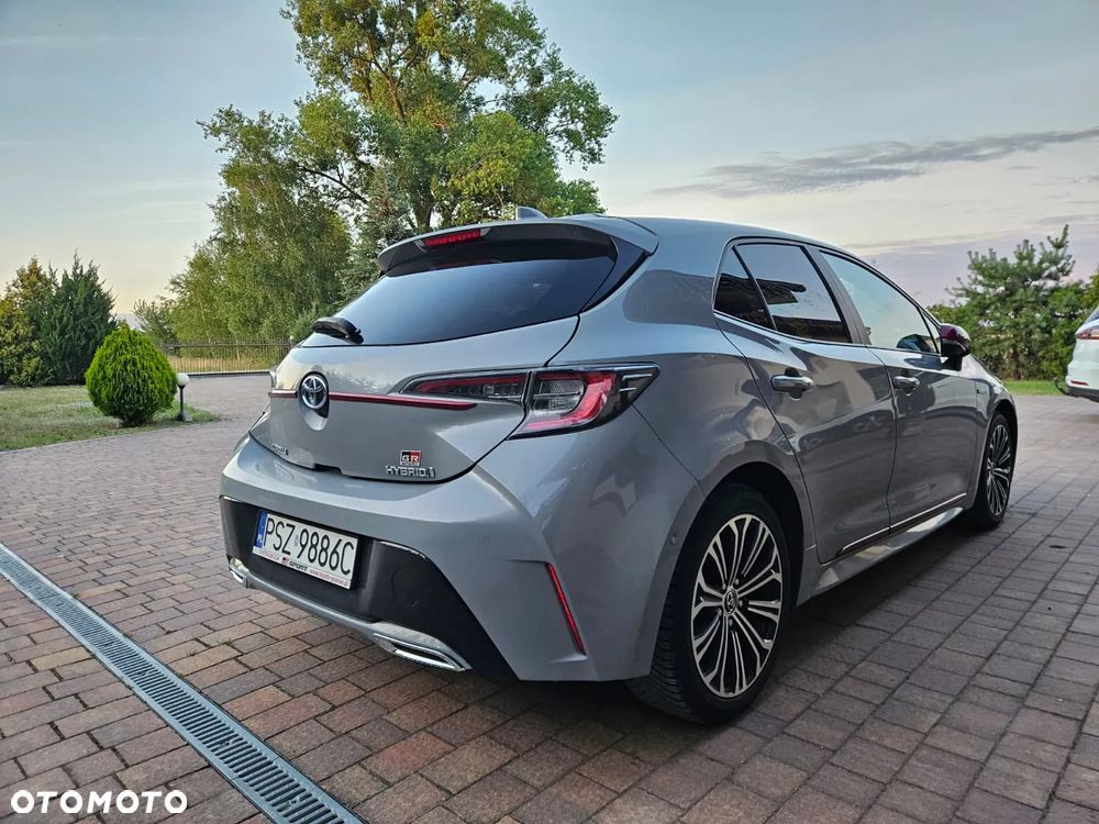 Toyota Corolla 2.0 Hybrid Executive - 7