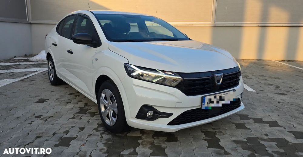 Dacia Logan TCe 90 Essential - 2