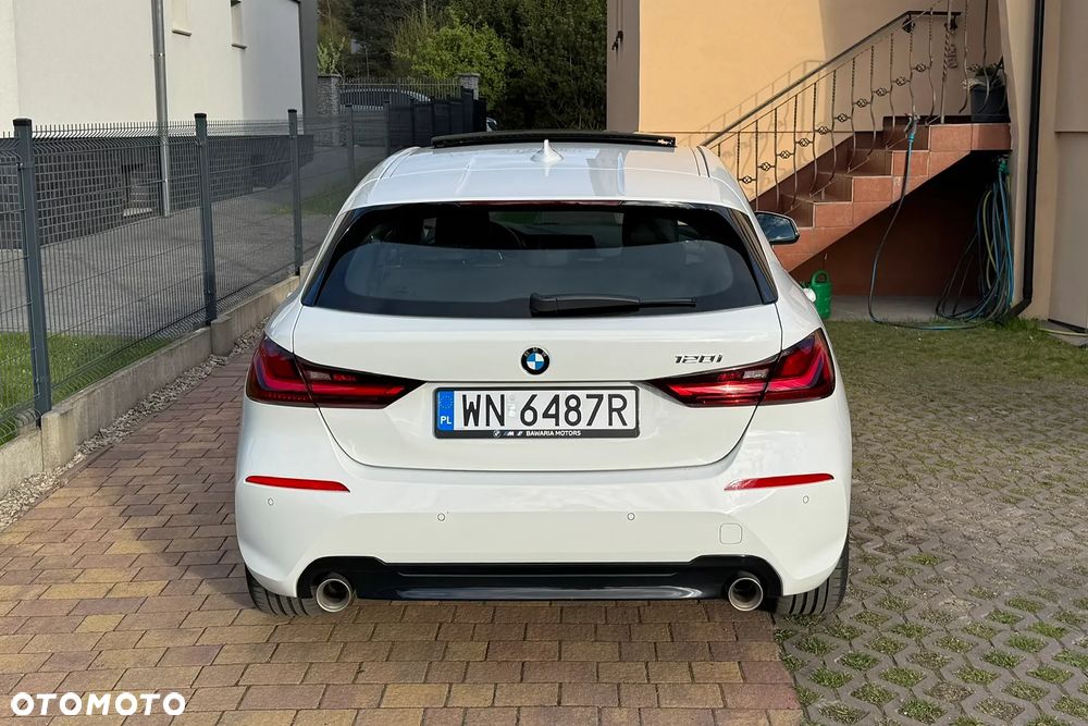 BMW Seria 1 120i M Sport - 6