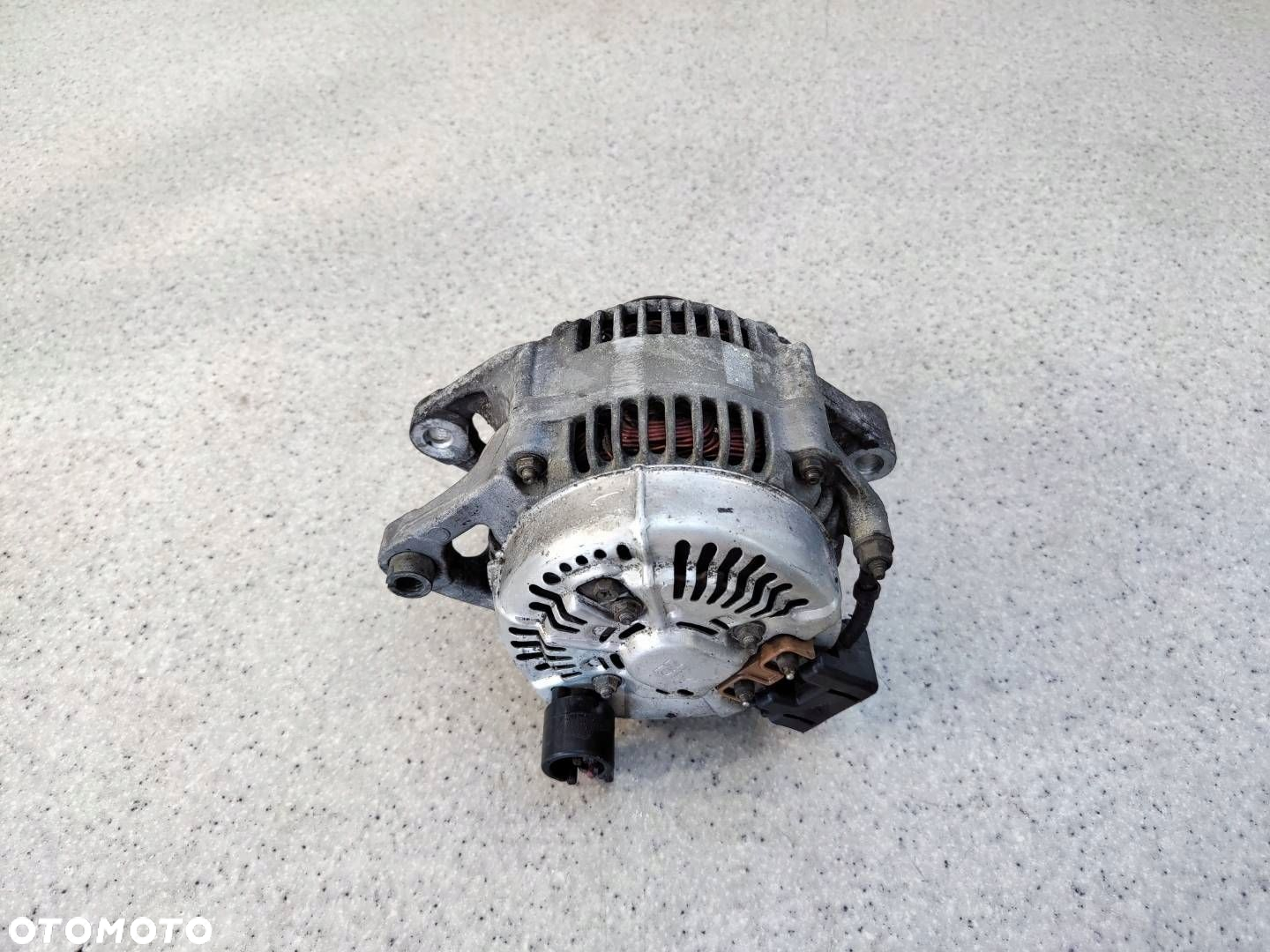 ALTERNATOR DENSO JEEP GRAND CHEROKEE ZJ 5.2 - 5