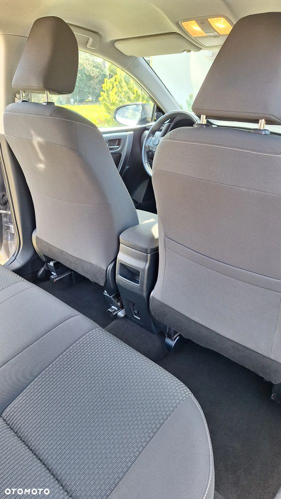 Toyota Corolla 1.6 Prestige MS - 13