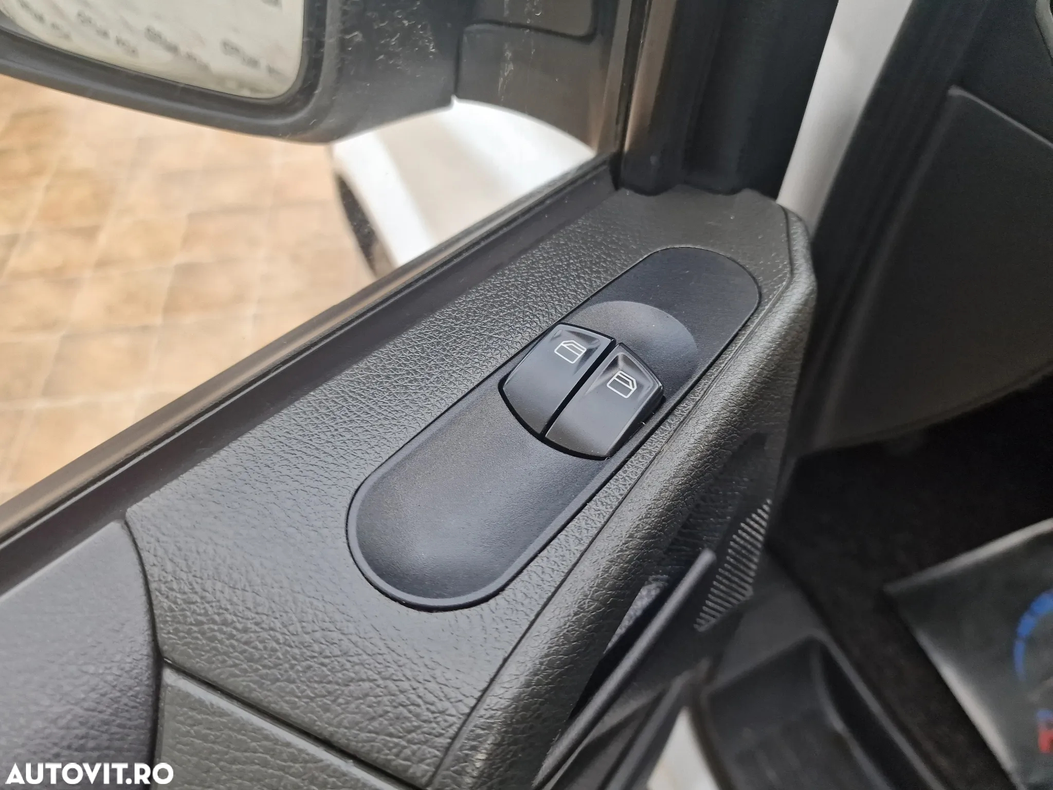 Mercedes-Benz Vito - 19