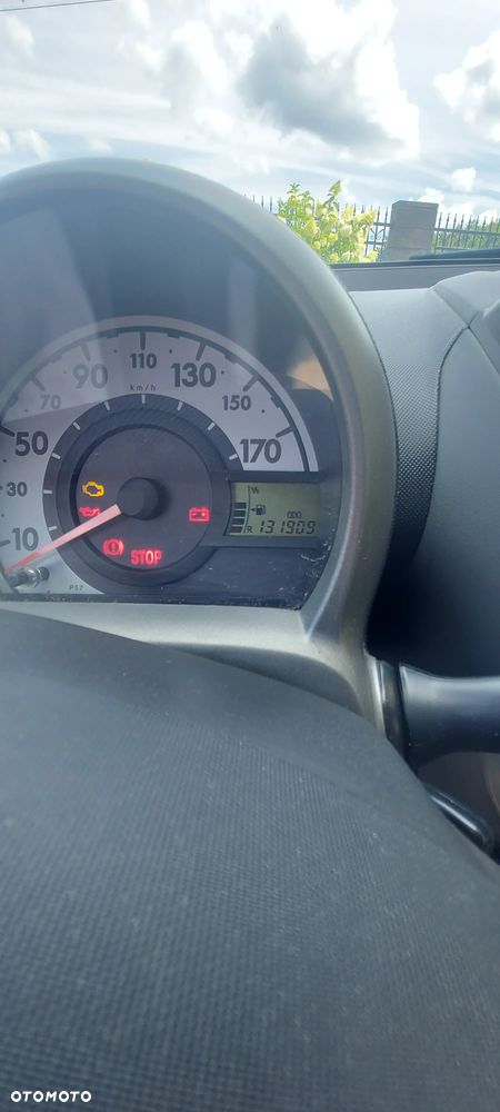 Peugeot 107 1.0 Happy - 4