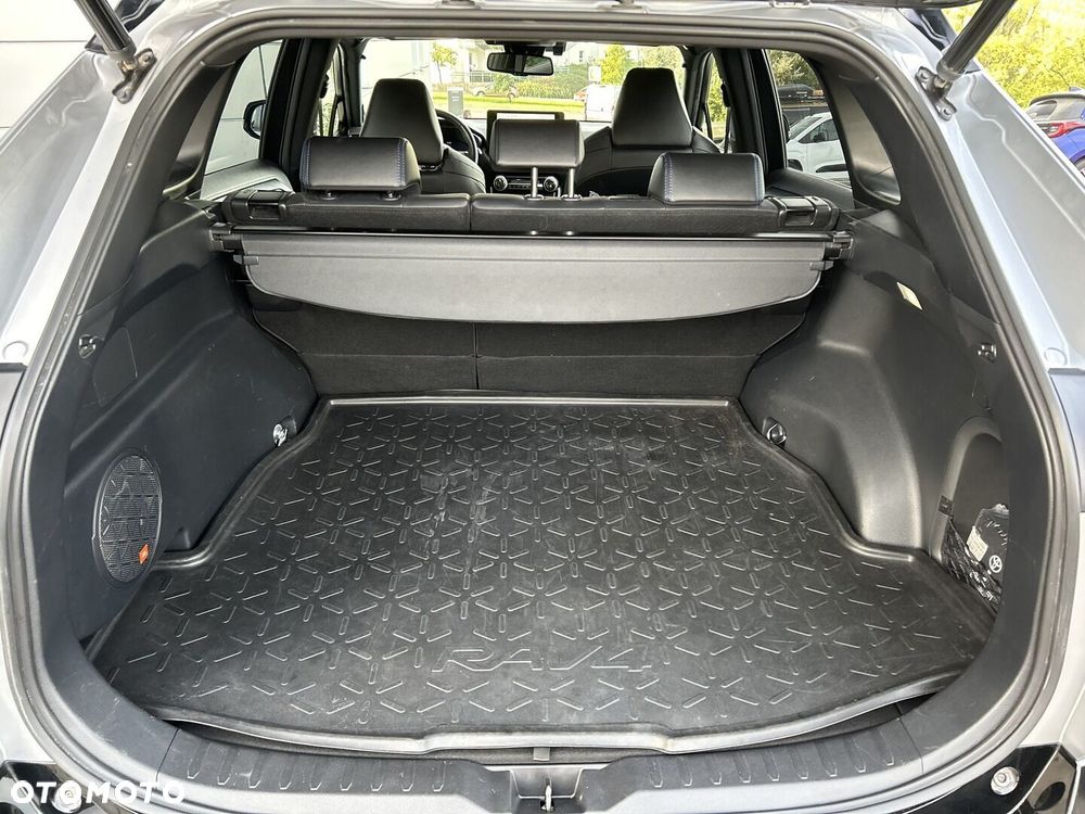 Toyota RAV4 - 26