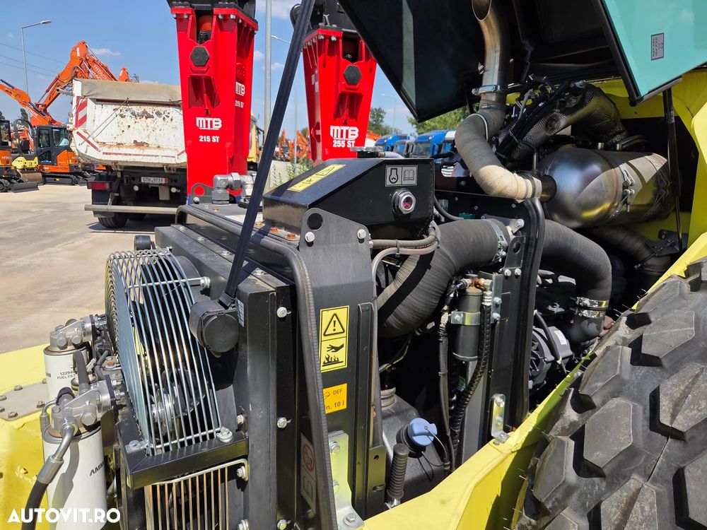 Ammann ARS110, 14,7tone, 25ore-NEFOLOSIT, latime rola 2,1m, motor Deutz 135CP, Declaratie CE, produs in GERMANIA, garantie 1 an, Aer cond, Antifurt, lung 5,9m, FULL OPTION, posibilitate leasing 4 ani, PROMOTIE 84.900 EUR+Tva - 19