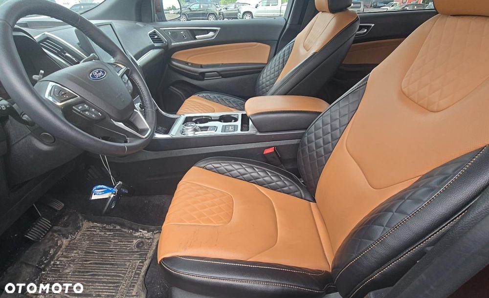 Ford Edge - 10
