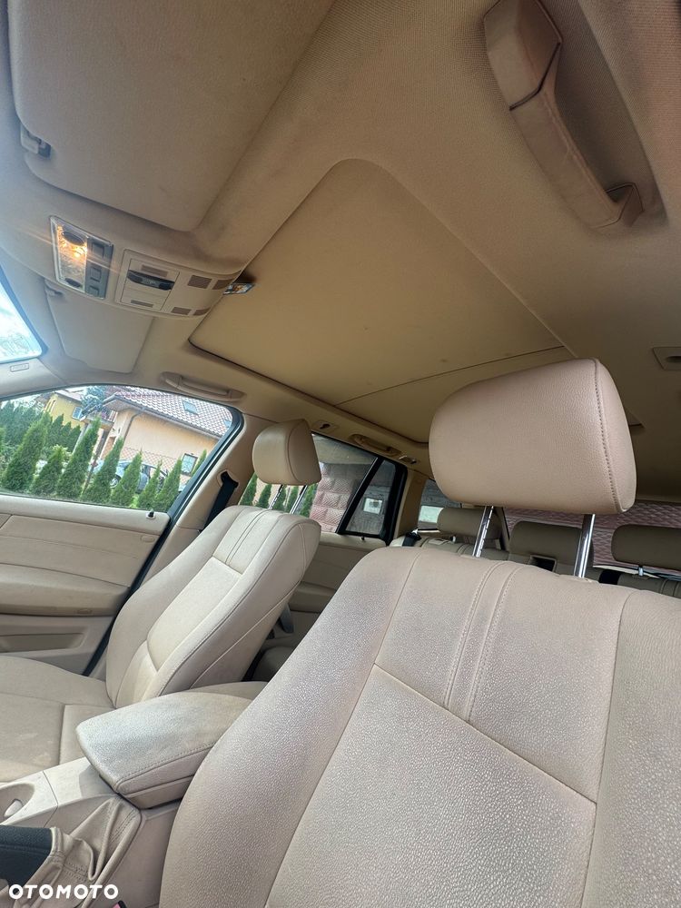 BMW X3 2.0d - 10