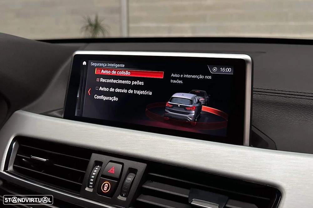 BMW X1 25 e xDrive Pack M - 36