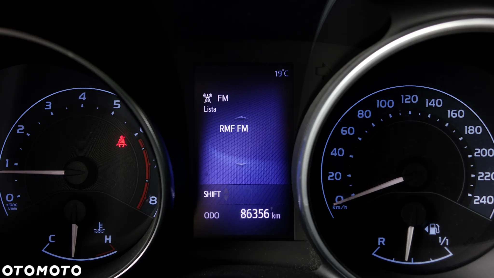 Toyota Auris 1.33 VVT-i Comfort - 16