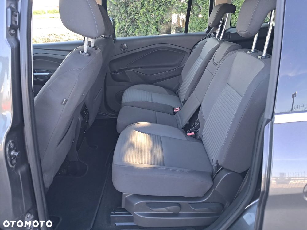 Ford Grand C-MAX - 6