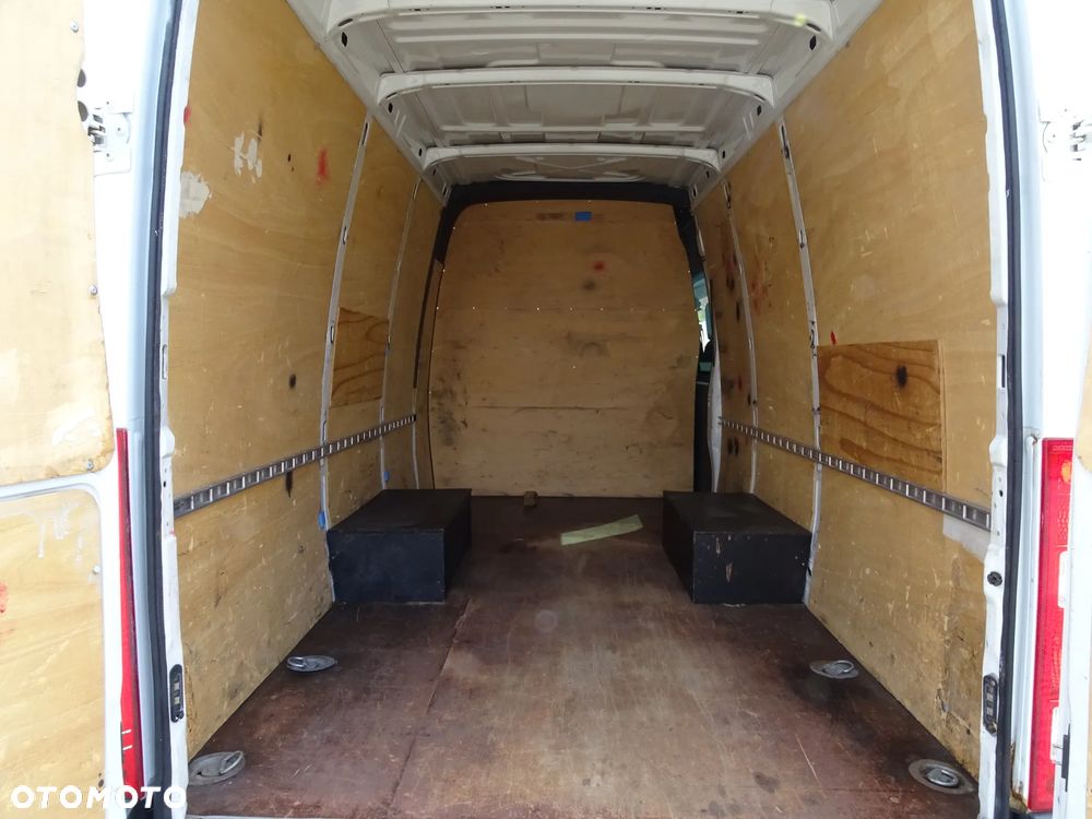 Iveco Daily - 8
