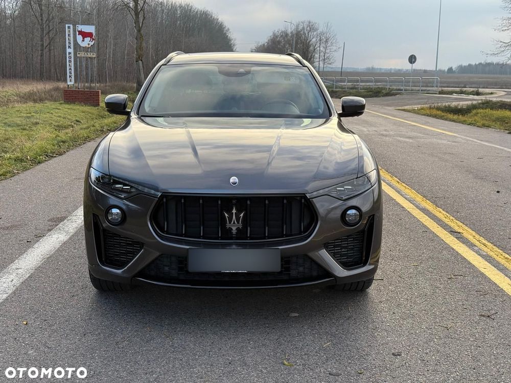 Maserati Levante - 2