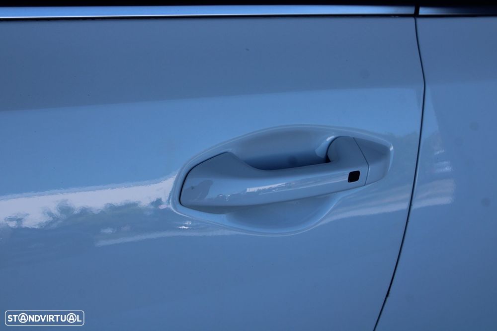 Kia XCeed 1.6 GDi PHEV Drive - 17