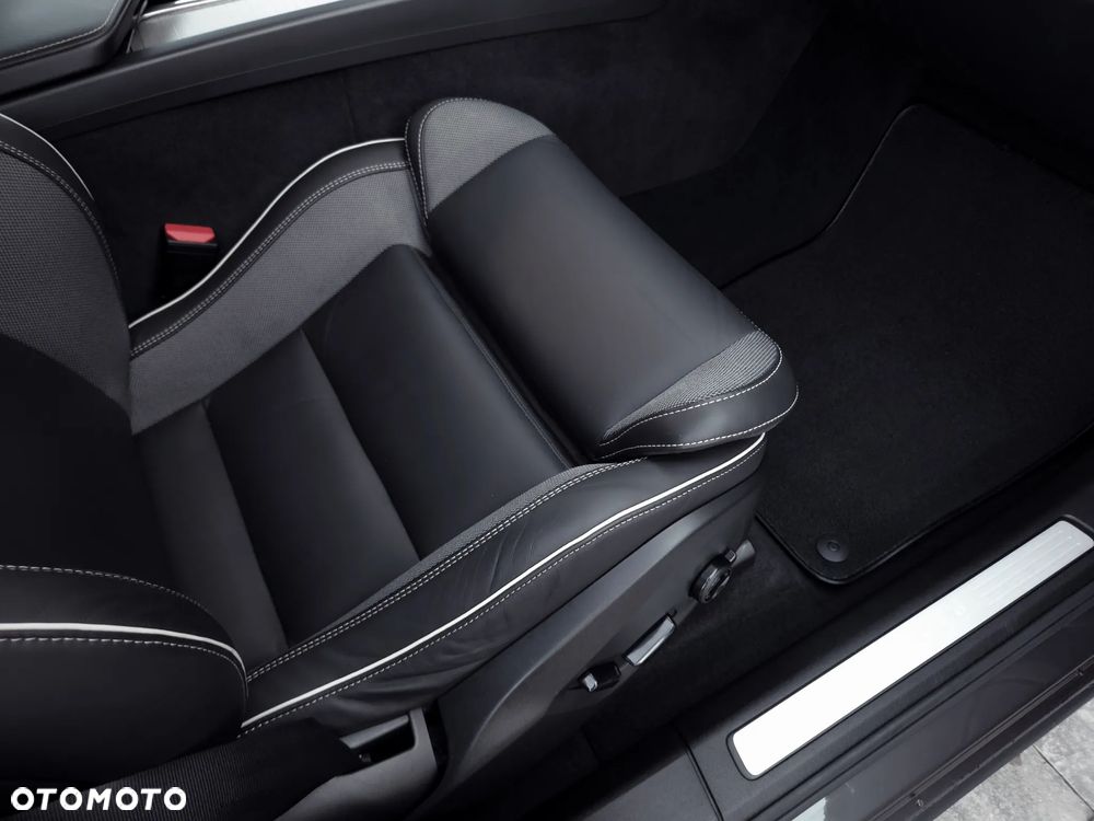 Volvo XC 60 B4 D Geartronic RDesign - 16