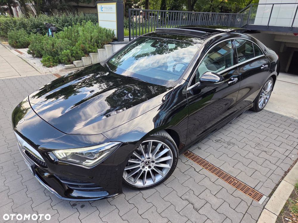 Mercedes-Benz CLA 220 4-Matic AMG Line 7G-DCT - 11