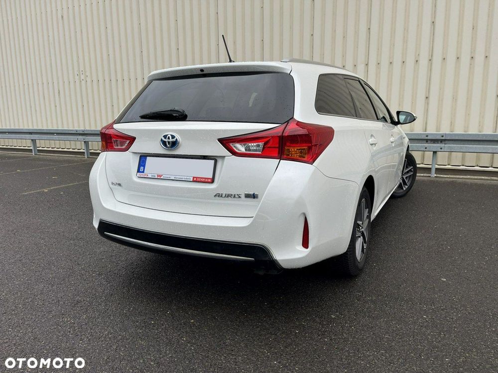 Toyota Auris - 10