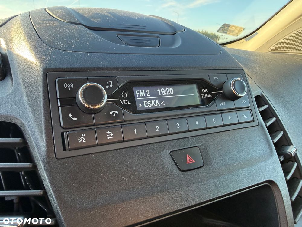 Ford Transit Connect - 12
