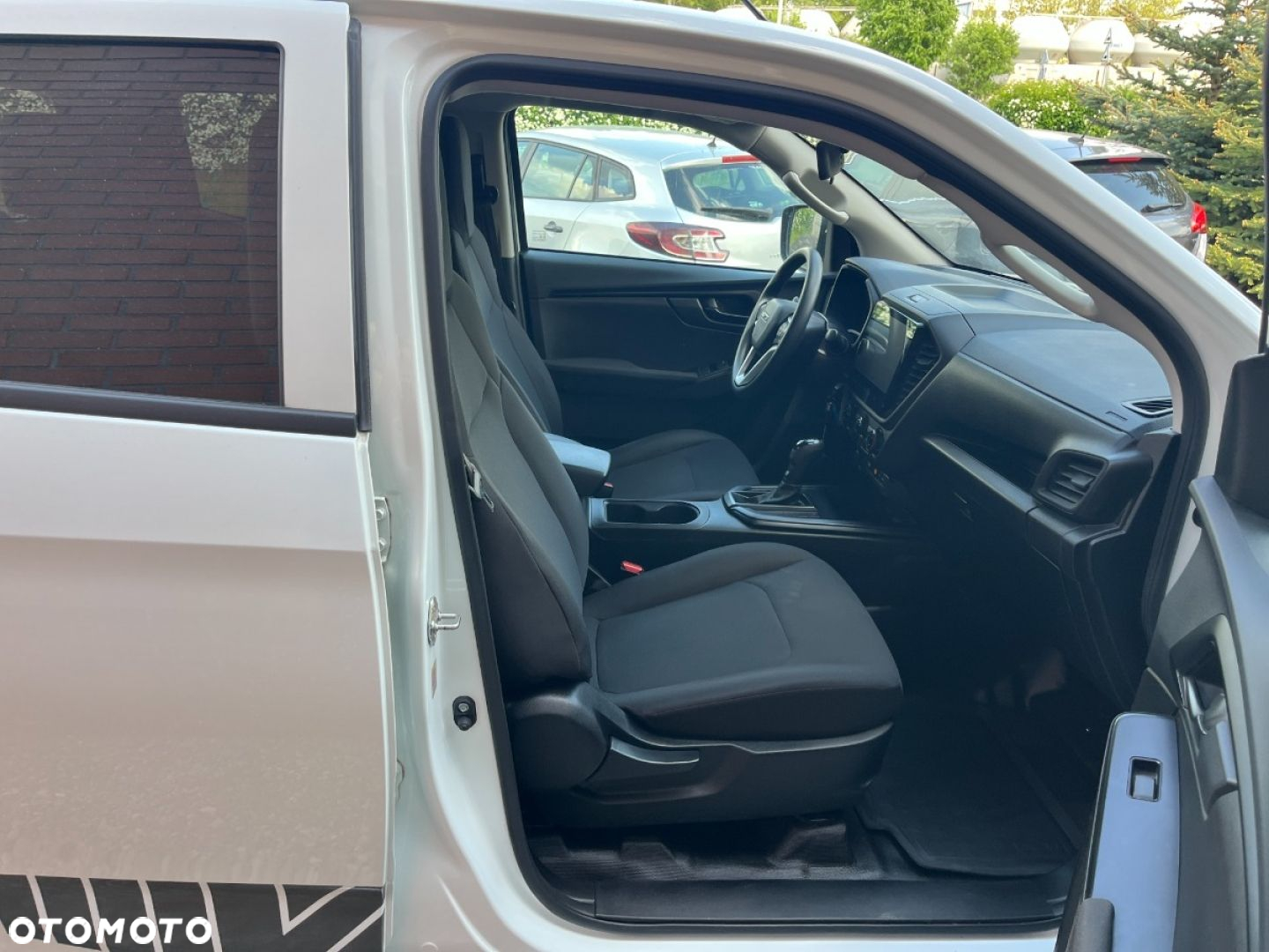 Isuzu D-Max Double Cab 4WD Autm L - 20