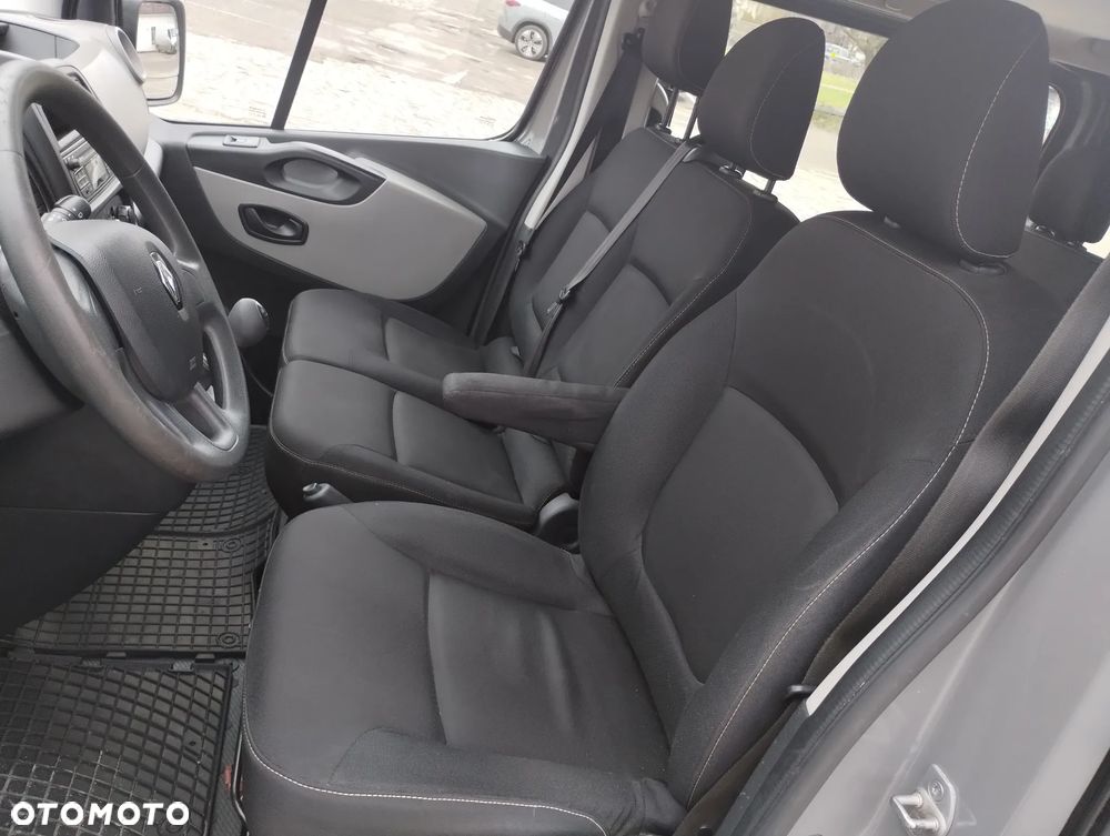Renault Trafic - 9