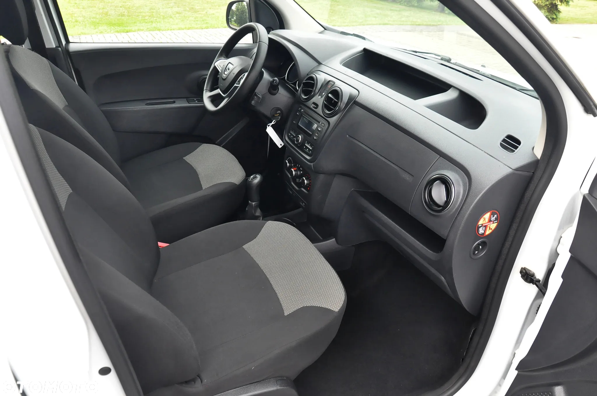 Dacia Dokker SCe 100 Ambiance - 29