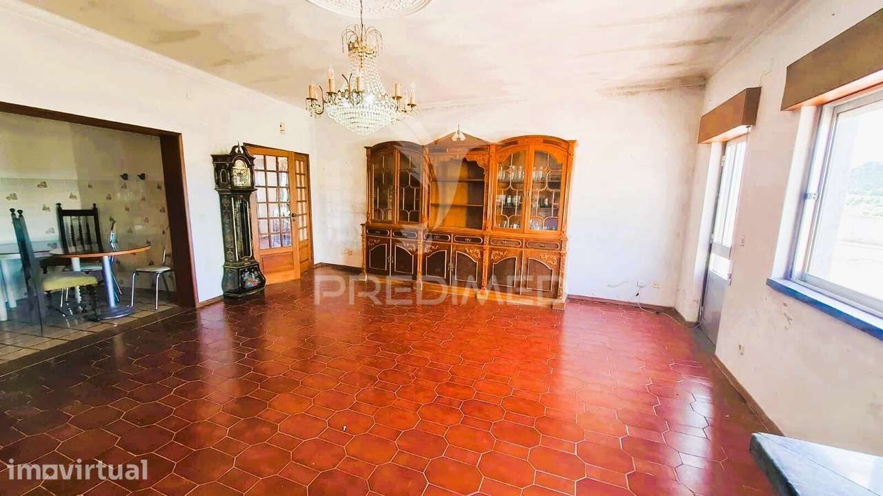 Moradia T2+1,Garagem,Anexos,Arneiro das Milhariças, Santarém - Grande imagem: 3/36