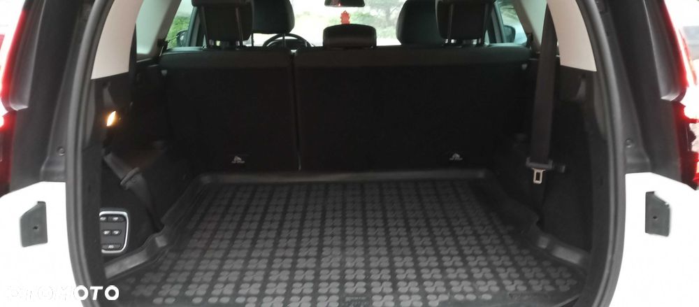 Renault 4 - 6