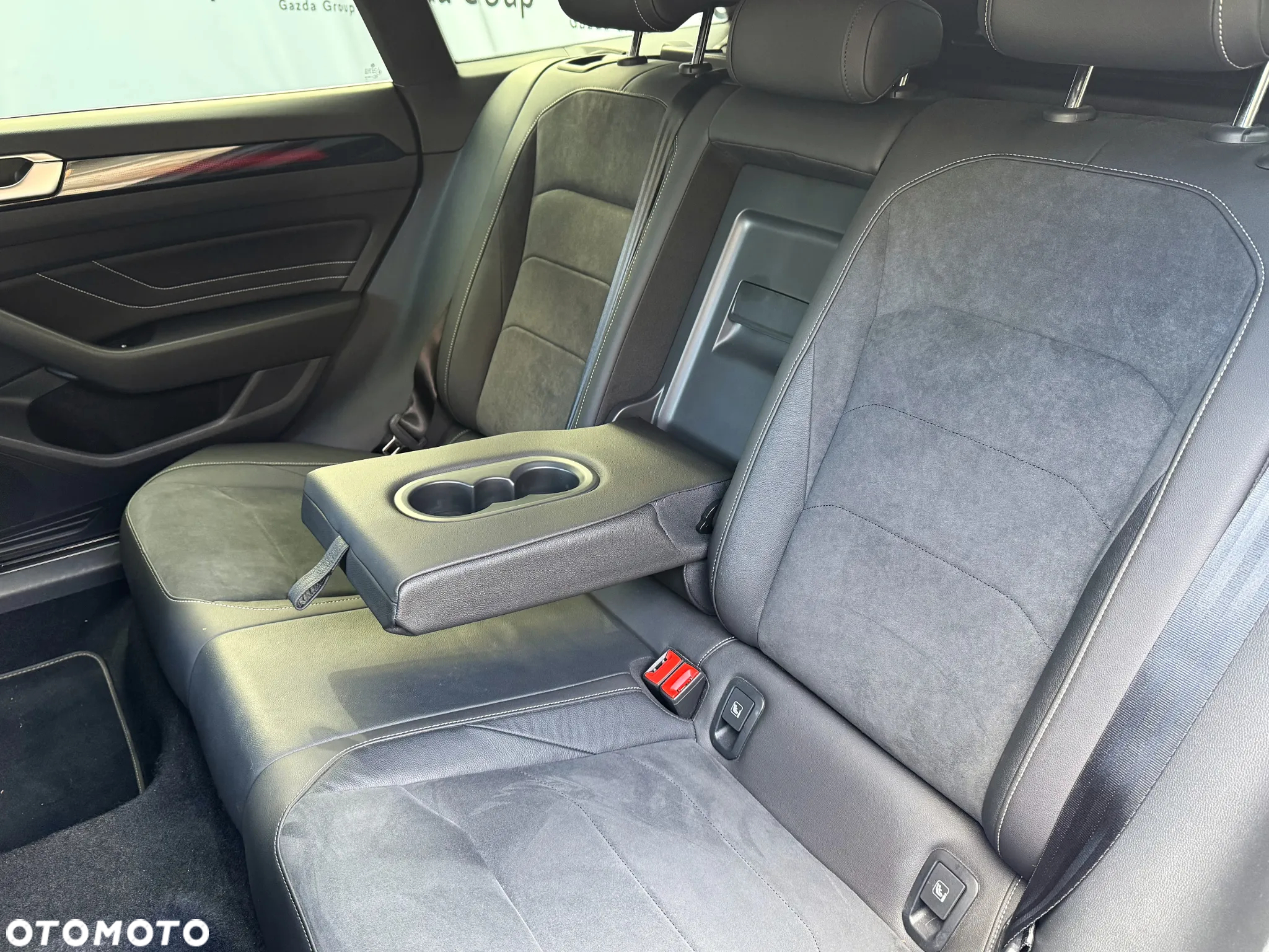 Volkswagen Arteon 2.0 TSI R-Line DSG - 30