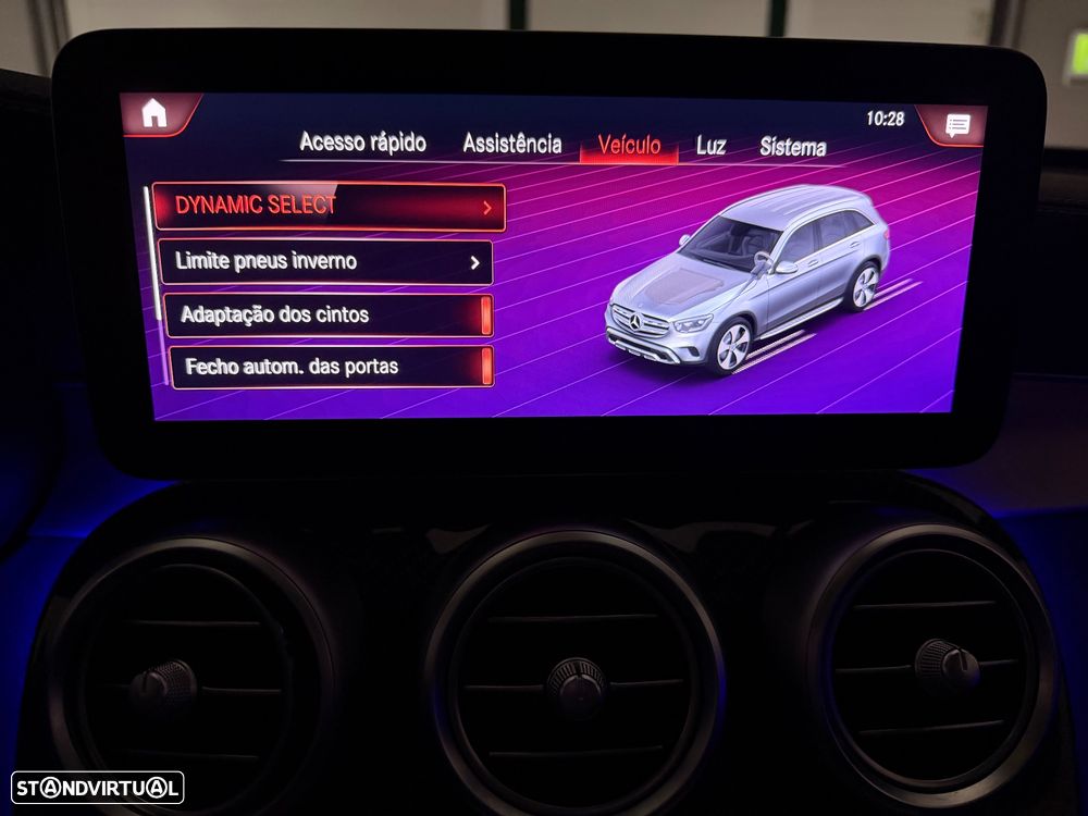 Mercedes-Benz GLC 300 de 4Matic 9G-TRONIC AMG Line Plus - 41