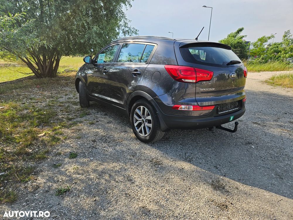 Kia Sportage 1.6 T-GDI 6MT 4x4 Style - 8