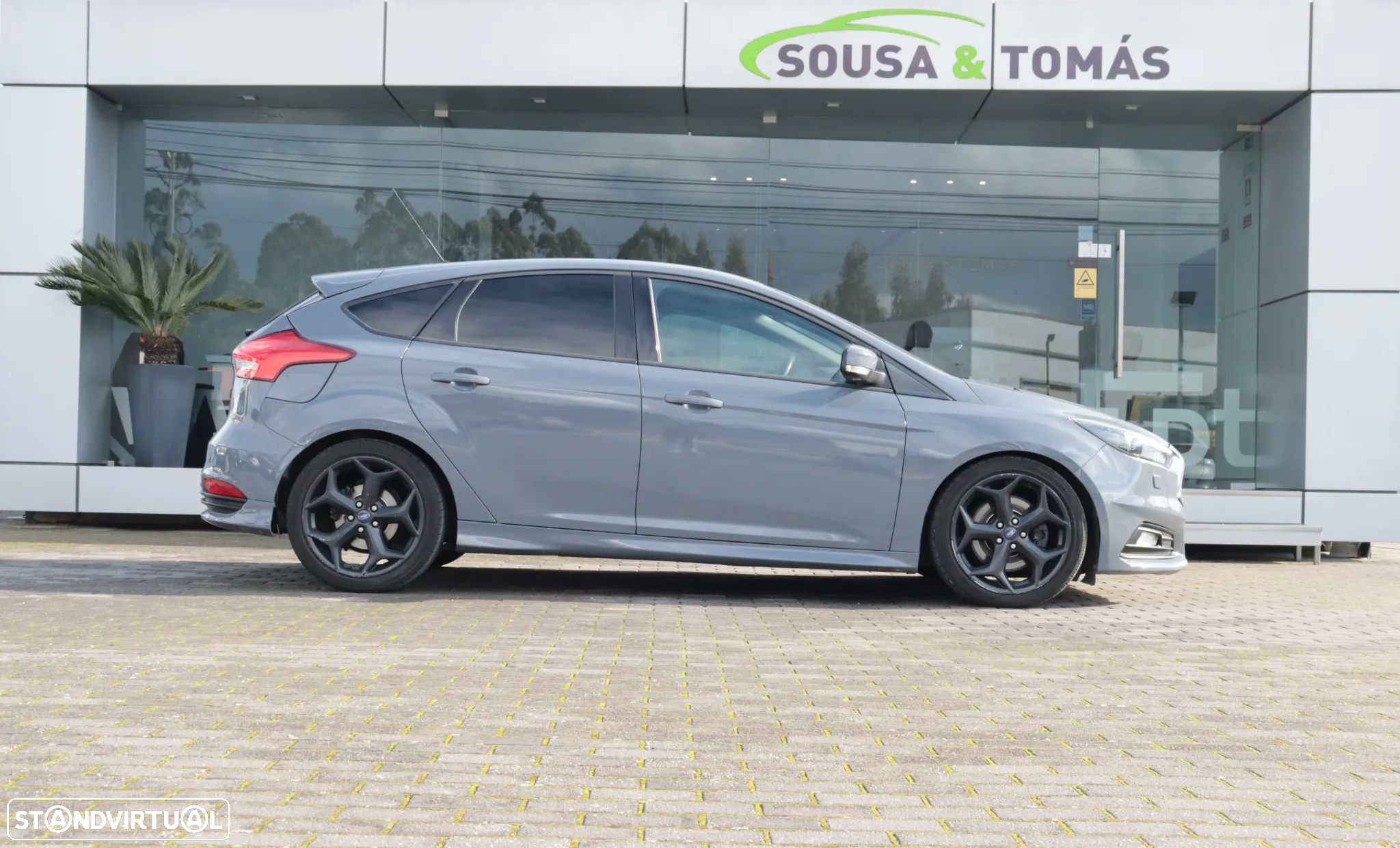 Ford Focus 2.0 TDCi ST-2 - 5