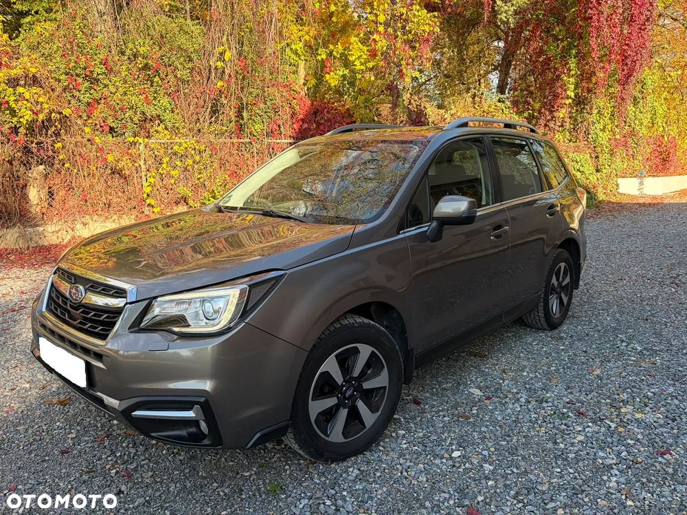 Subaru Forester 2017 photo 2