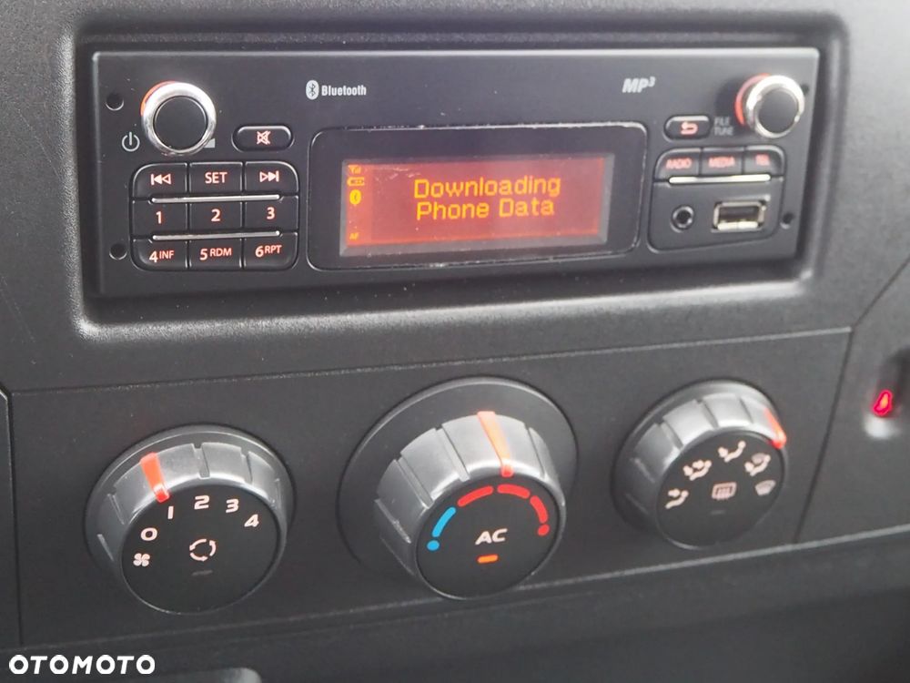 Renault Master - 20