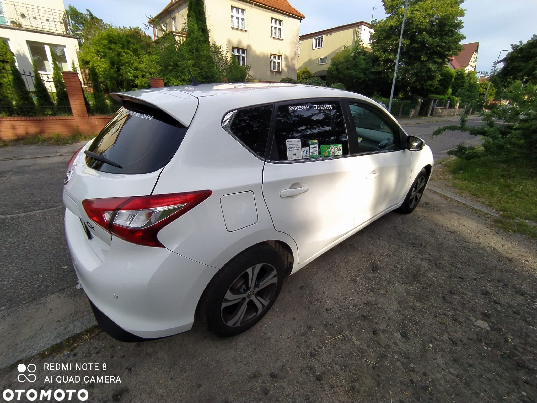 Nissan Pulsar 1.2 DIG-T Acenta EU6 - 11