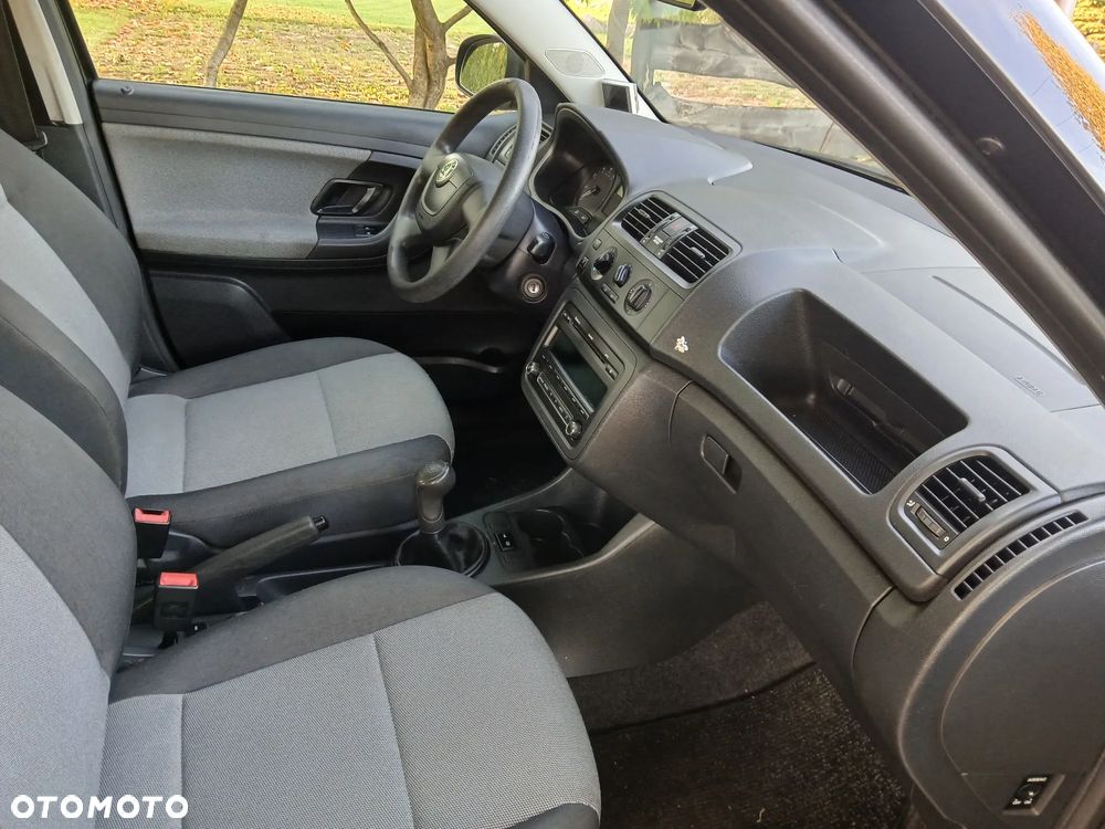 Skoda Fabia - 5