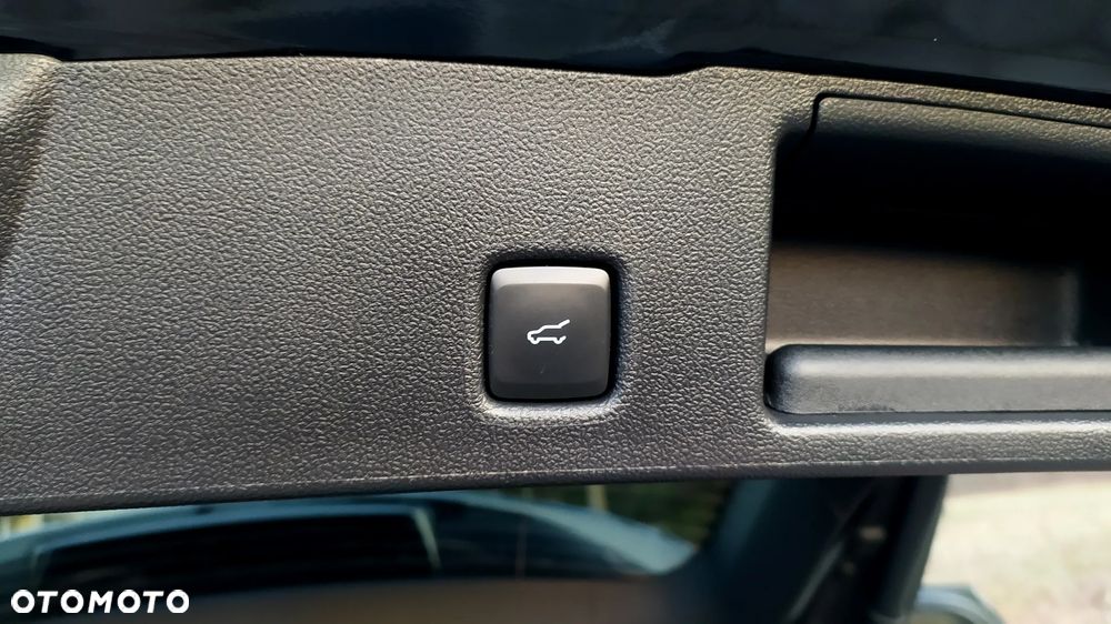 Ford Kuga 2.0 EcoBoost 4x4 Titanium - 37