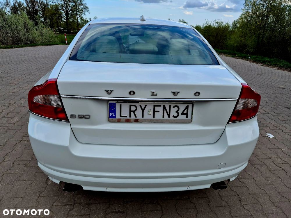 Volvo S80 - 10