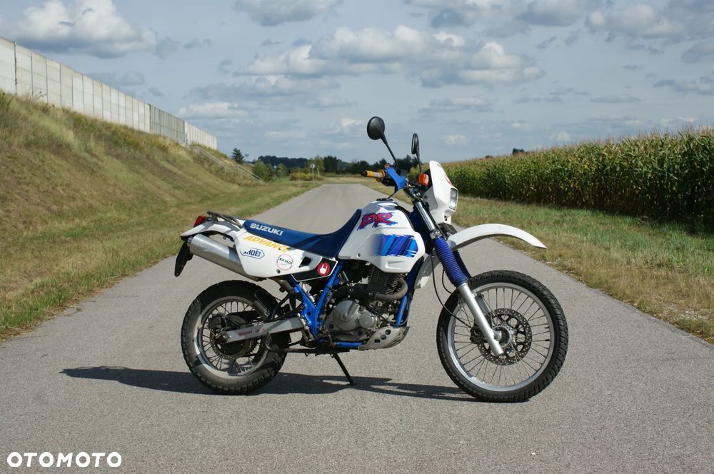 Suzuki DR - 1