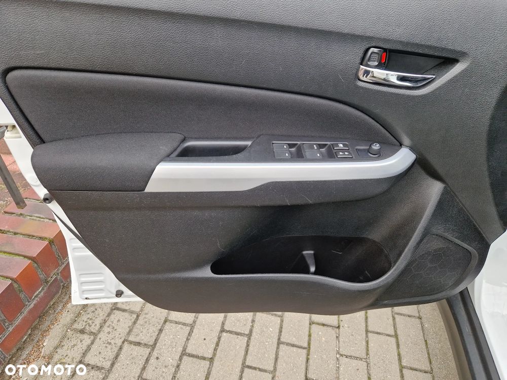 Suzuki Vitara 1.6 Premium 2WD - 22