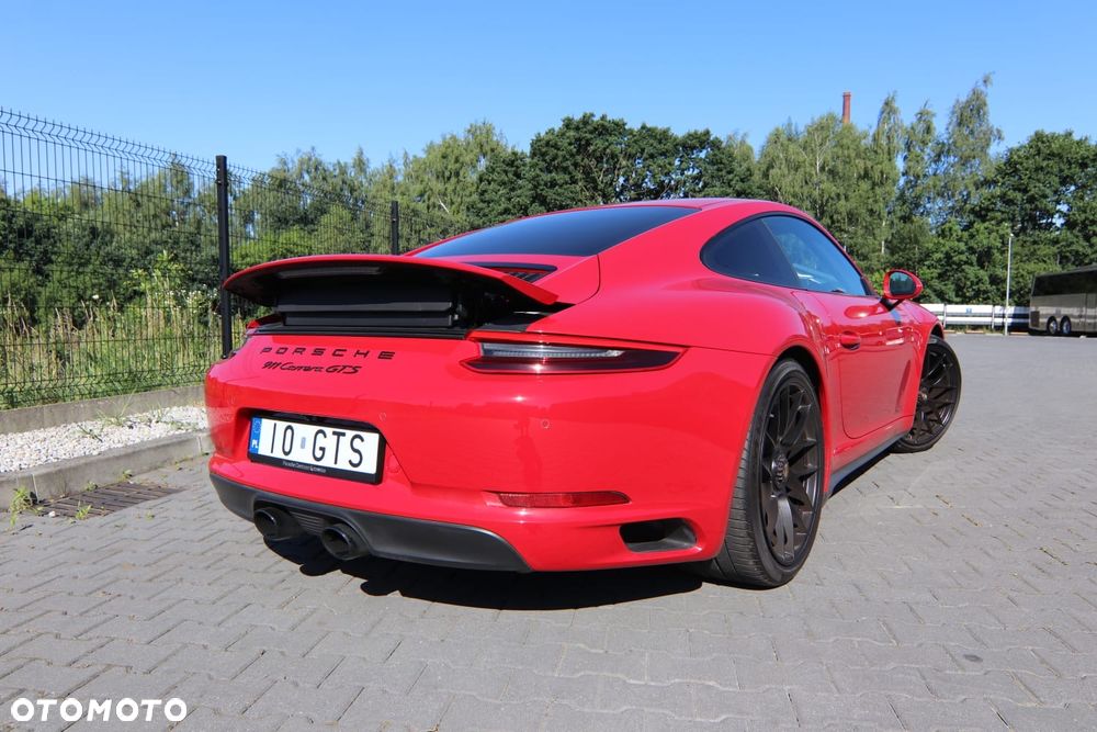 Porsche 911 Carrera GTS PDK - 20