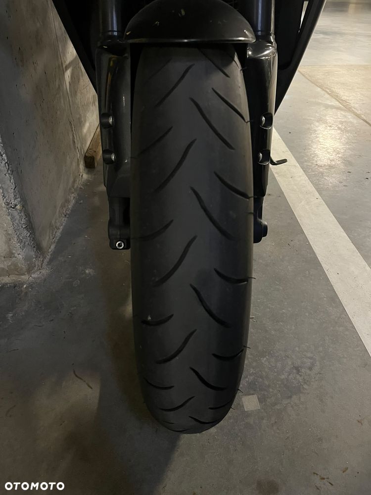 Yamaha FZ - 14